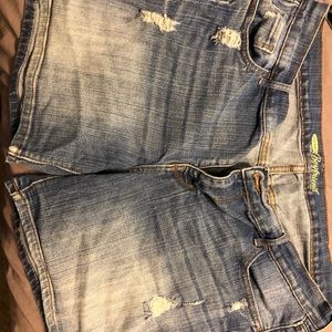 Old Navy Boyfriend Jean Shorts